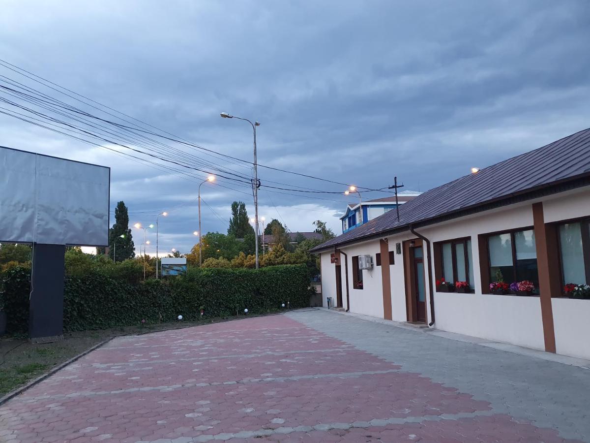Vily Luxury Rooms Fokszany Zewnętrze zdjęcie